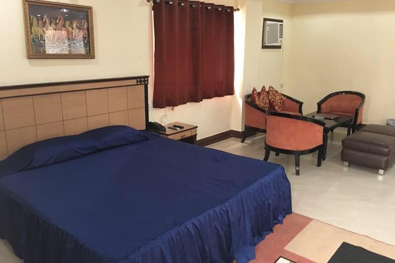 Hotel Sriyash Regency ภาคัลปูร์ ภายนอก รูปภาพ