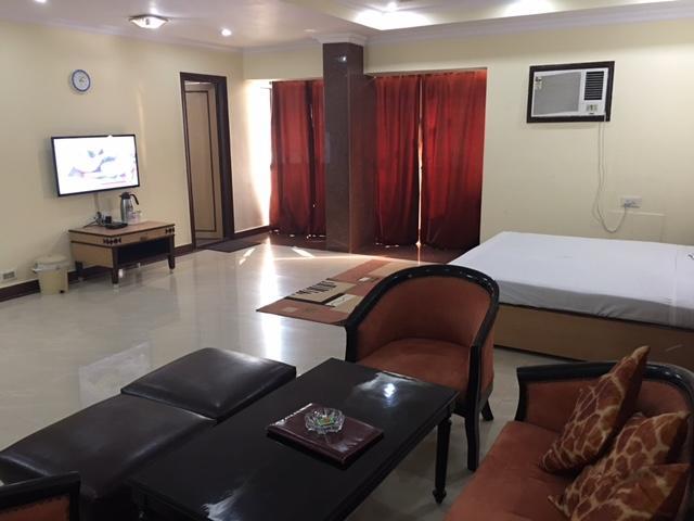 Hotel Sriyash Regency ภาคัลปูร์ ภายนอก รูปภาพ