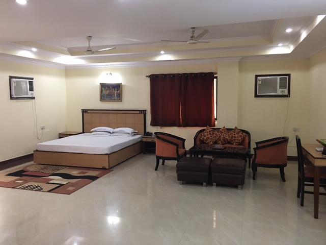 Hotel Sriyash Regency ภาคัลปูร์ ภายนอก รูปภาพ